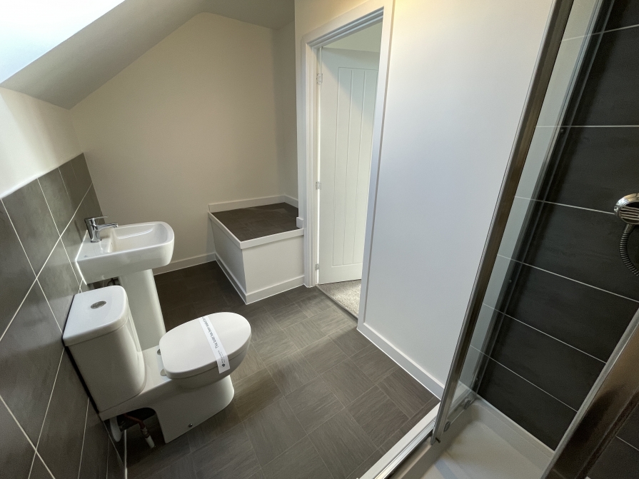 En-suite Bathroom